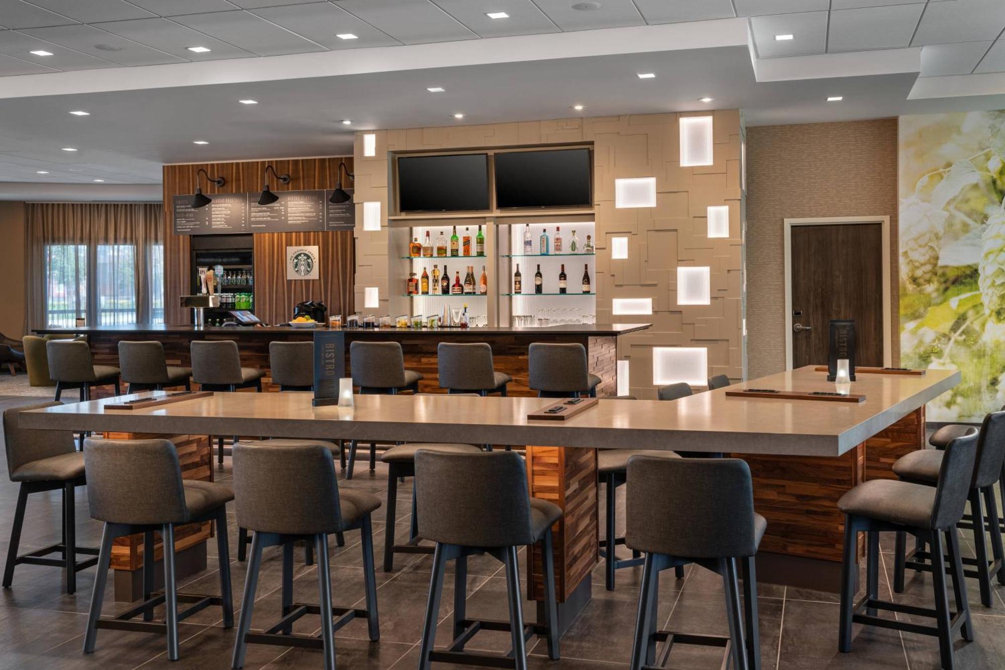 Hotel Courtyard By Marriott Petaluma Sonoma County Exterior foto