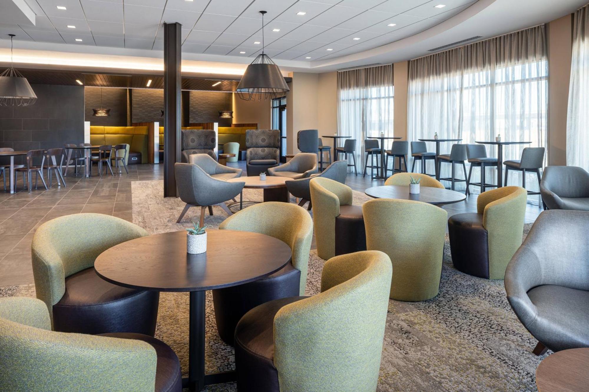 Hotel Courtyard By Marriott Petaluma Sonoma County Exterior foto